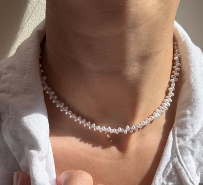 Moonmist Pearls Choker