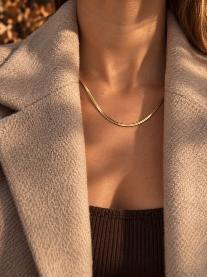 Athena Chocker