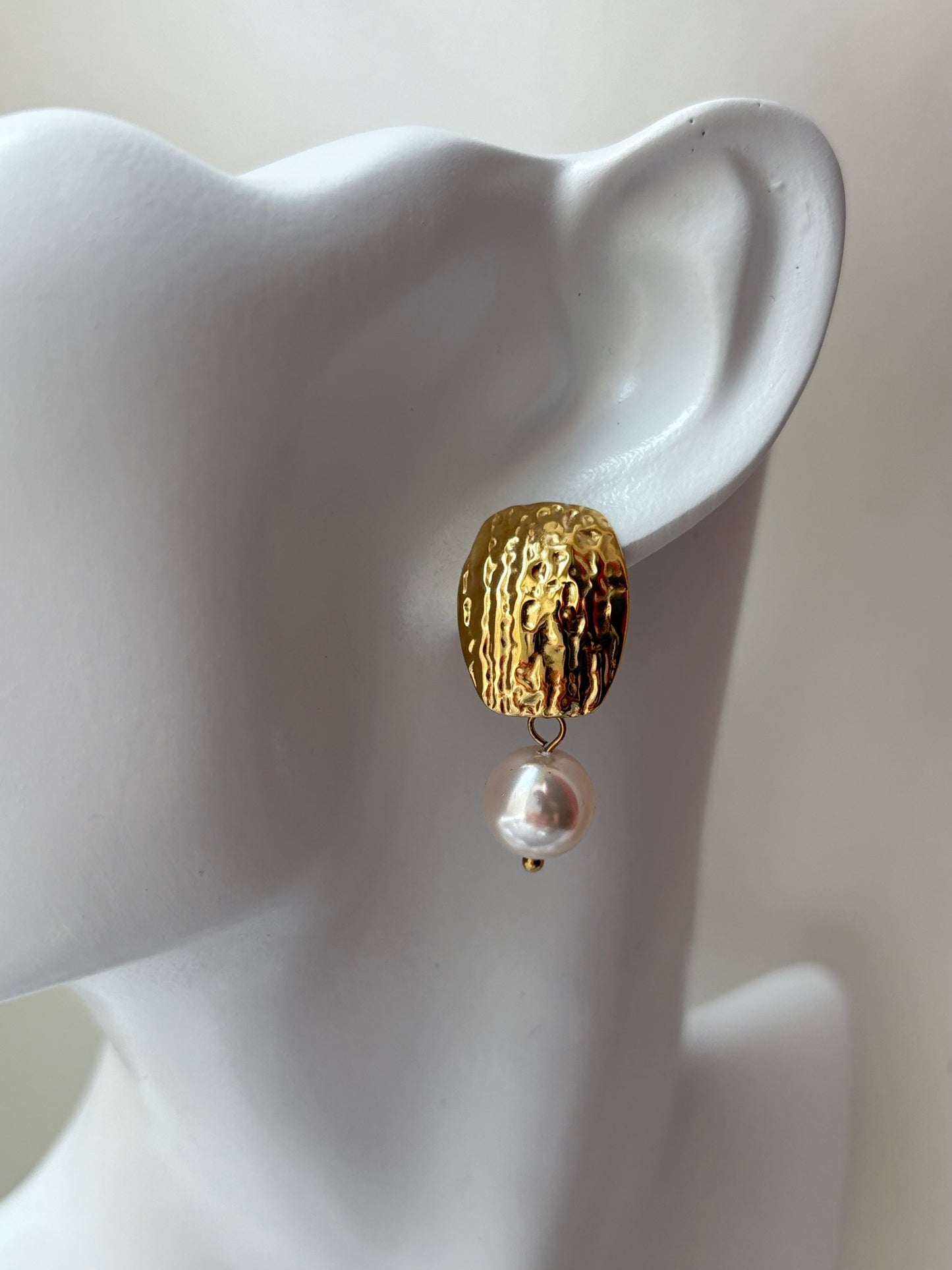 Vintage Glow Earrings