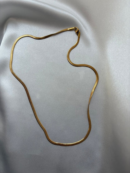 Athena Chocker