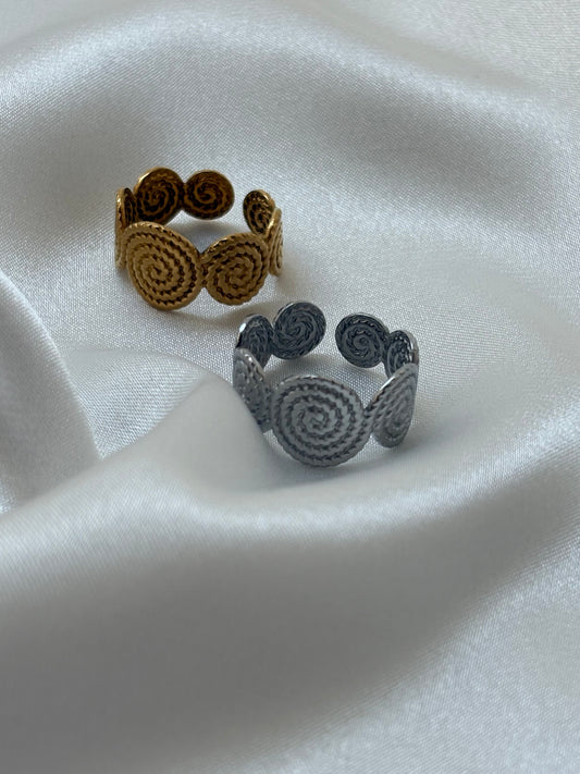 Spira Ring