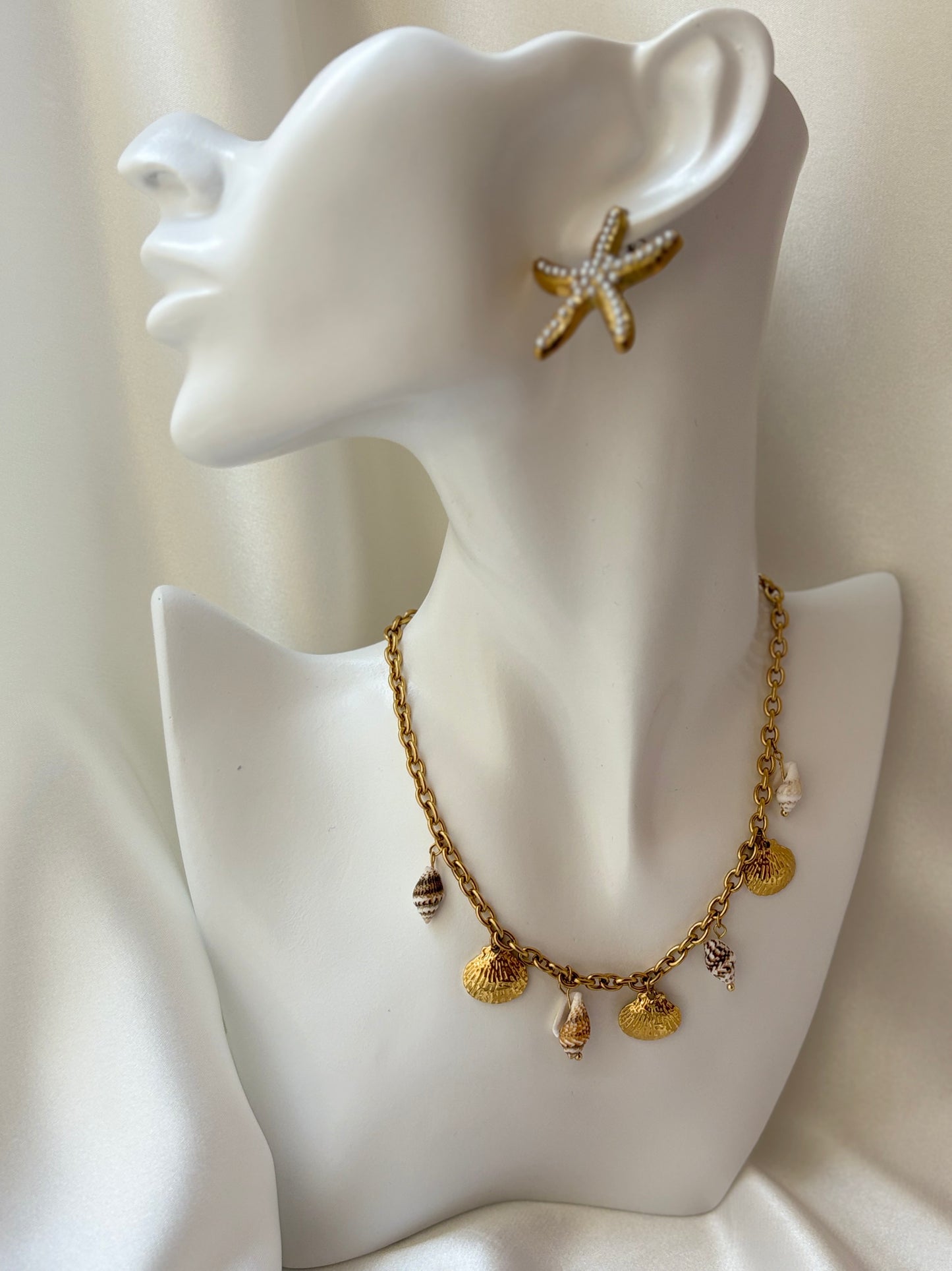 Thalassa Necklace