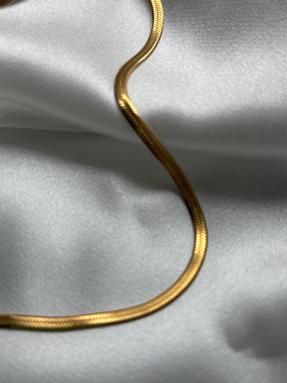 Athena Chocker